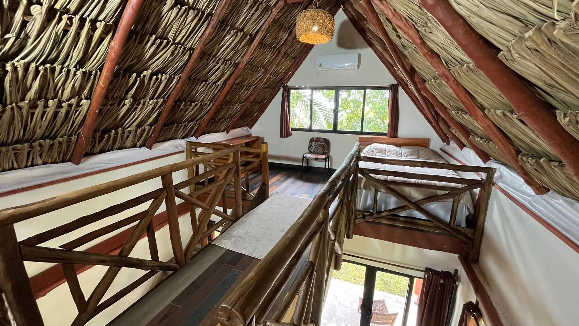 Embajada Universal By La Eufemia Group Huay Pix Hotel